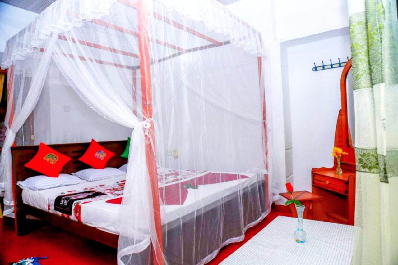 Happy Morning Bliss Bed & Breakfast มิริสซา ภายนอก รูปภาพ